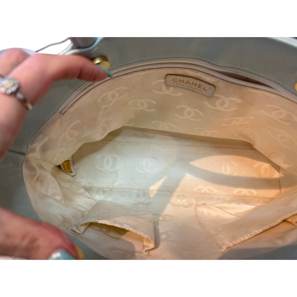 Chanel Baby Blue Caviar Leather CC Tote*Financially Backed COA*hologram in tact - Picture 5 of 7